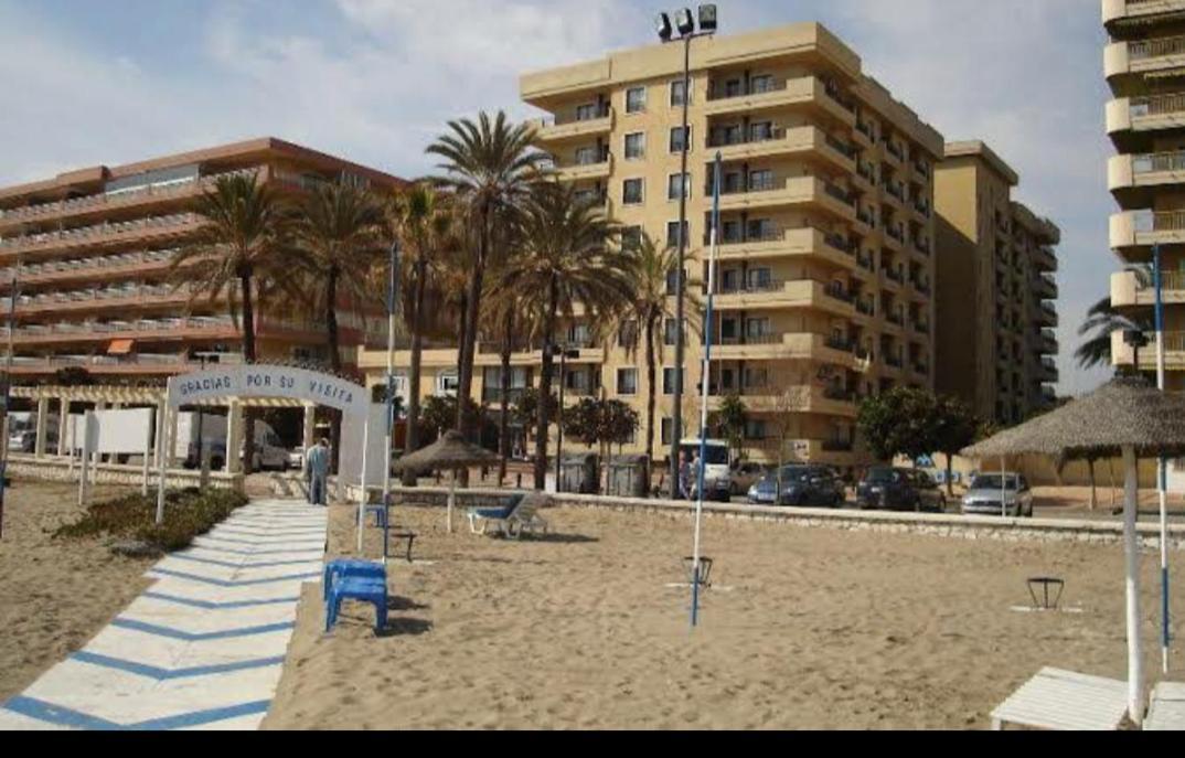Apartamento Ronda 4 Boliches Primera Linea De Playa Fuengirola Exterior foto